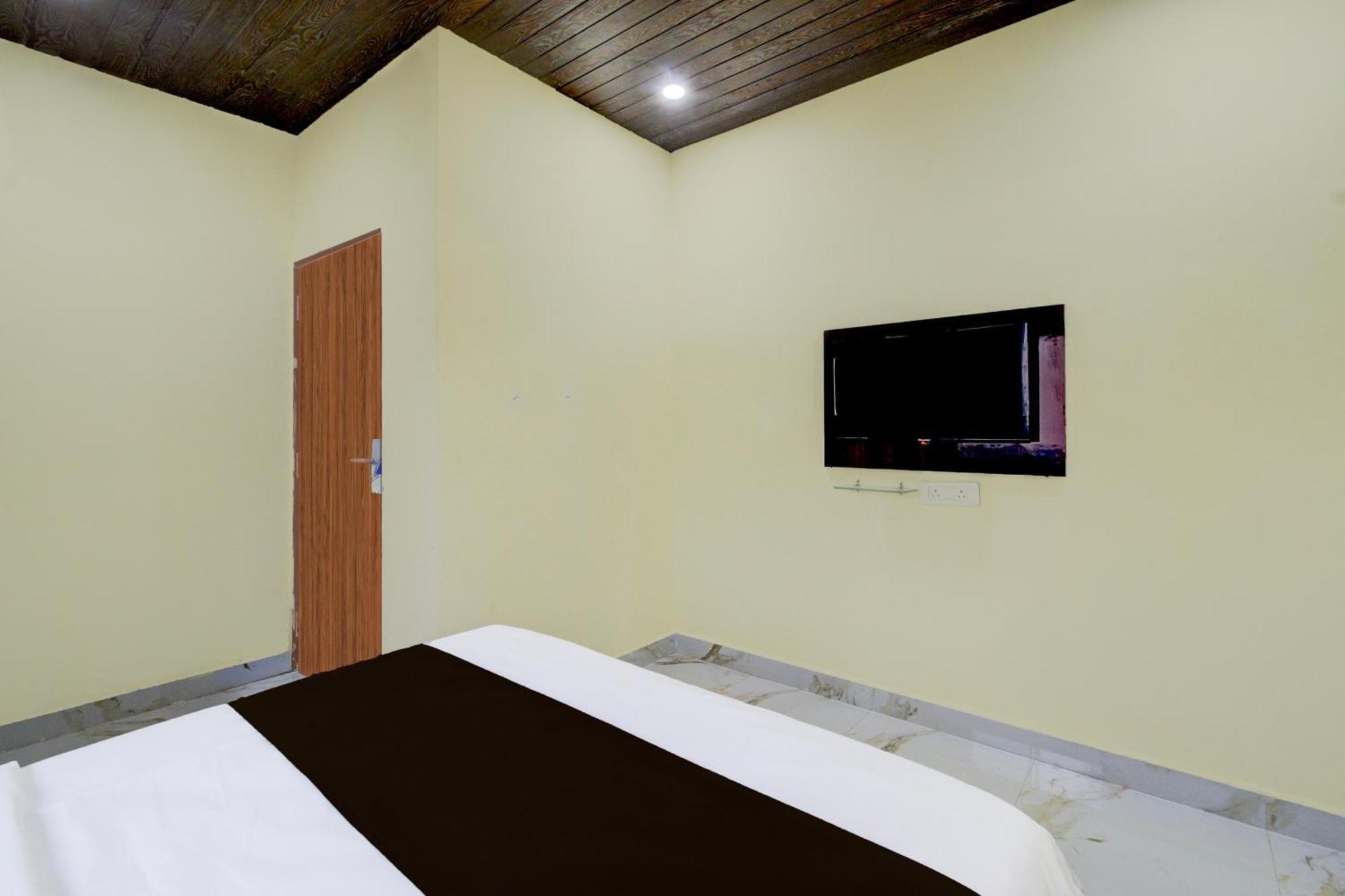 Super Collection O Srisailam Highway Hotel Шамшабад Екстериор снимка