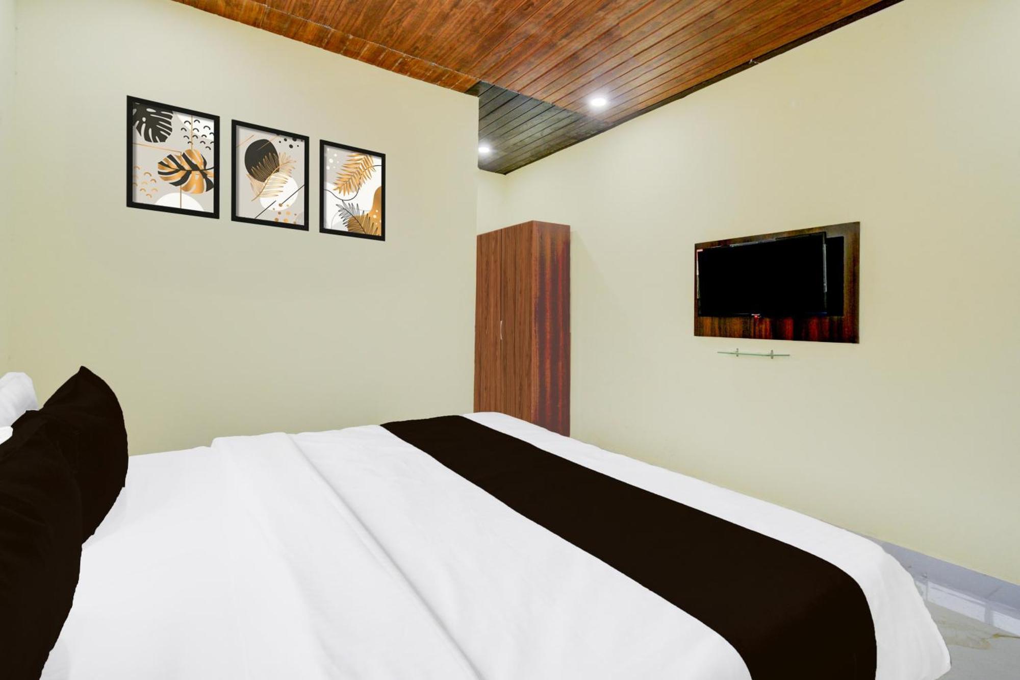Super Collection O Srisailam Highway Hotel Шамшабад Екстериор снимка